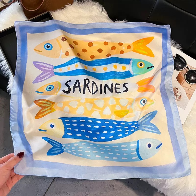 Modische Fischmuster Quadratis – Ascot Neck Scarf Bewertung und Preis